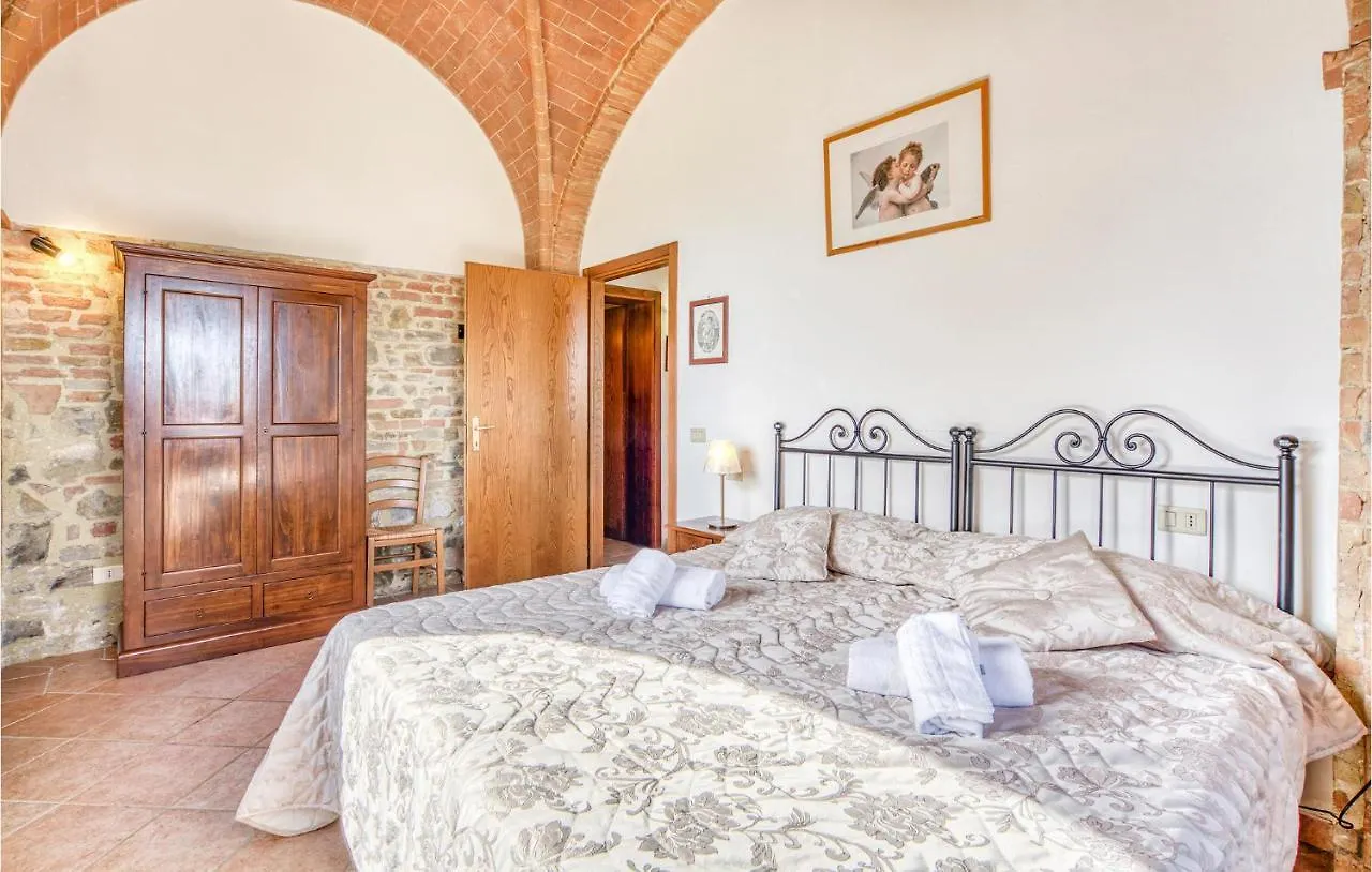 6 Bedroom Gorgeous Home In 蒙塔约内 0*,  意大利