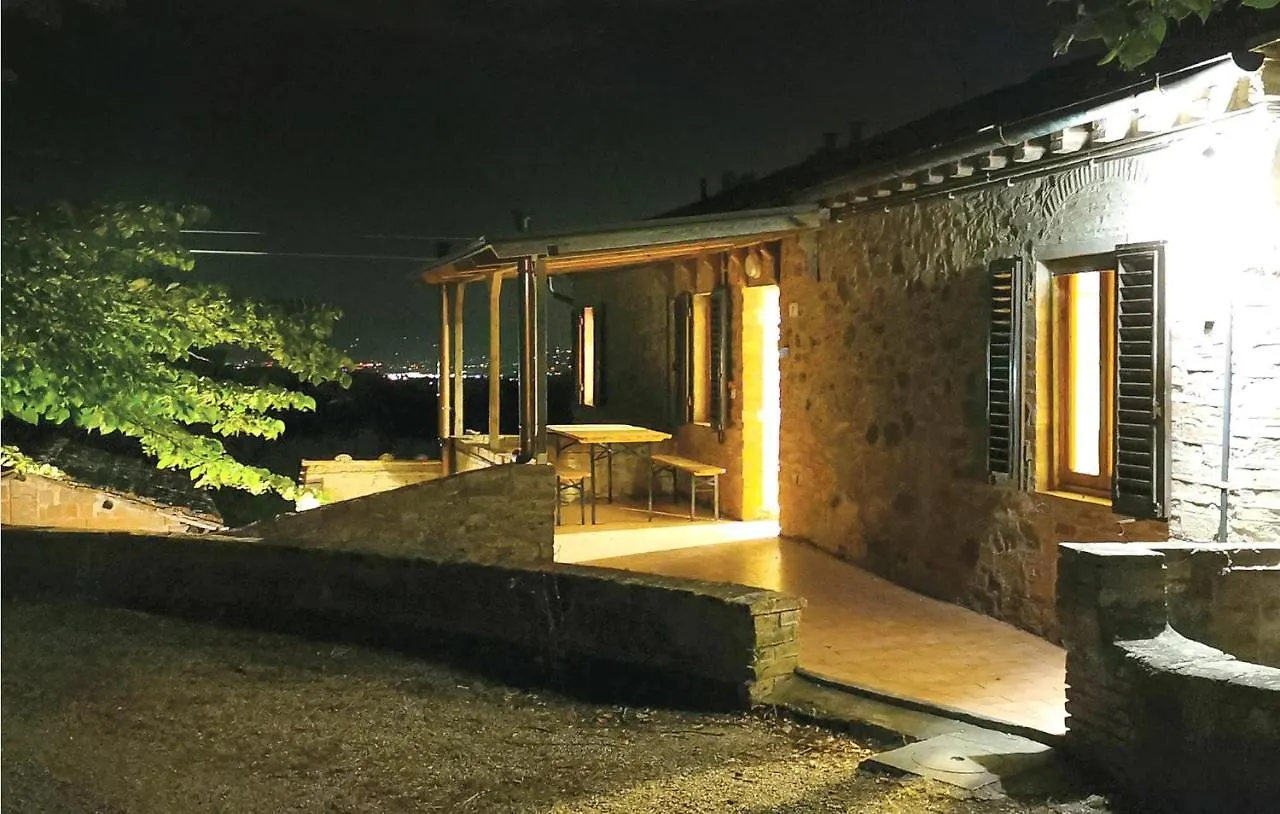6 Bedroom Gorgeous Home In 蒙塔约内 意大利